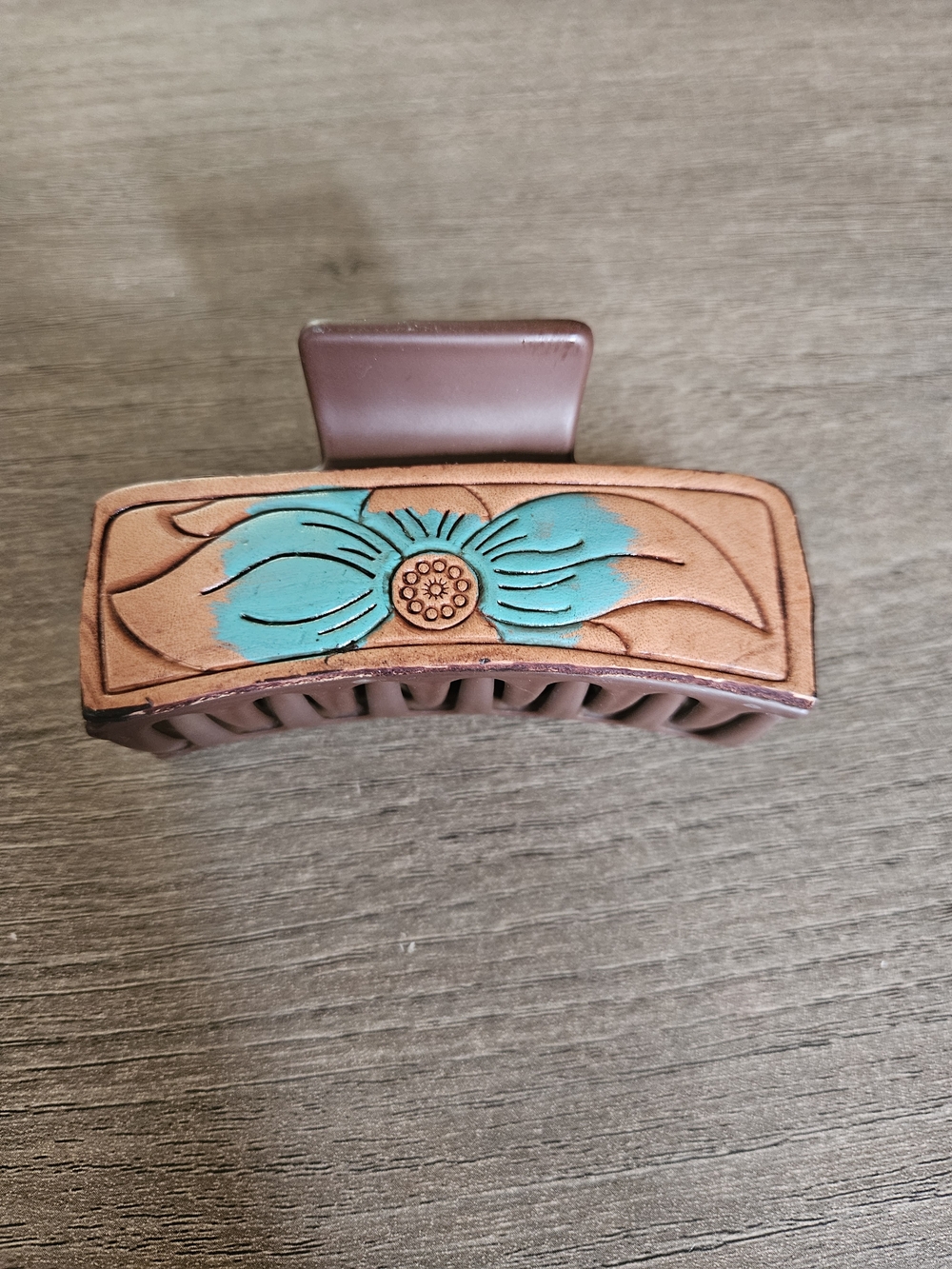 Brown Genuine Leather Floral Hair Claw Clip with Turquoise Accent-NWOT